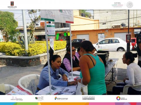 SNE Morelos brinda información sobre programas y servicios en la Feria de atención ciudadana