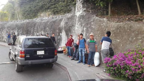 <a href="/jornaleros-se-trasladan-a-jalisco-area-movilidad-laboral">Parten 13 trabajadores agrícolas morelenses hacia Cd. Guzmán, Jalisco</a>